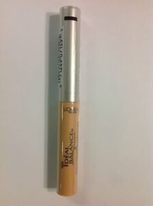 L'Oreal Ideal Balance Concealer ( Light / Medium ) NEW & SEALED