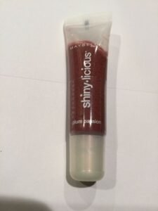 Maybelline Shiny-licious Lip Gloss